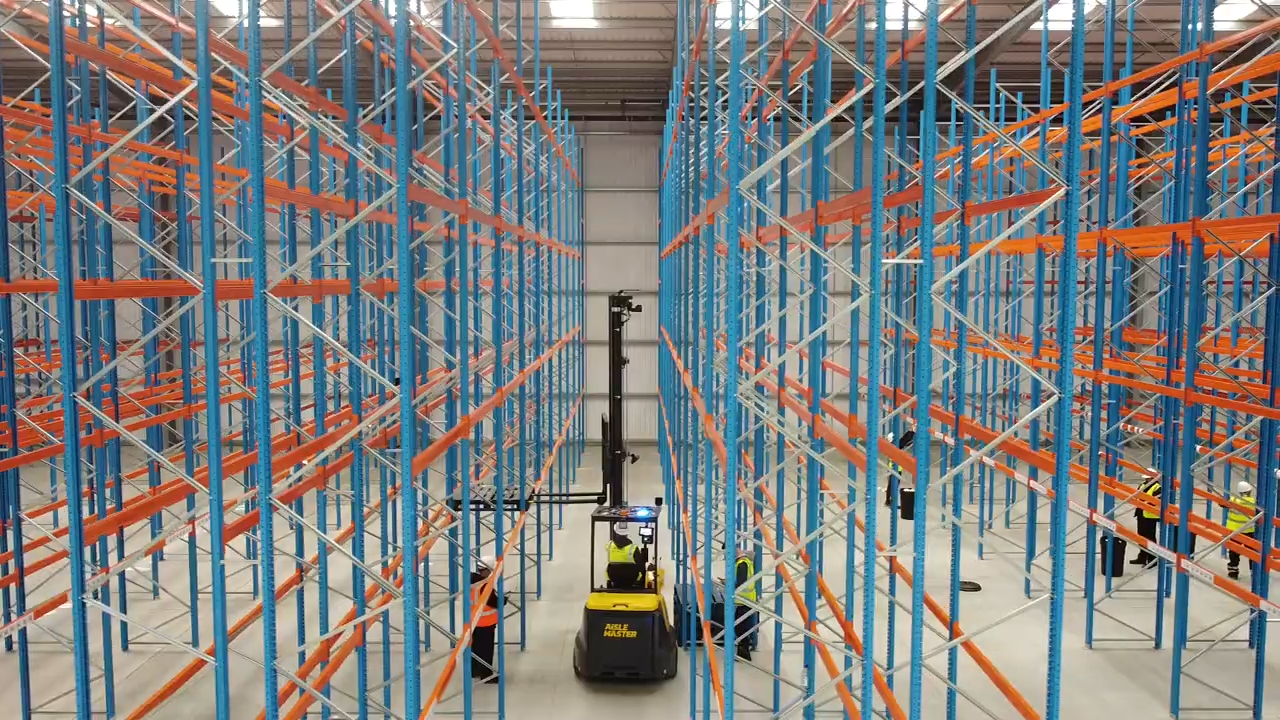 Industrial racking and shelving systems in UAE